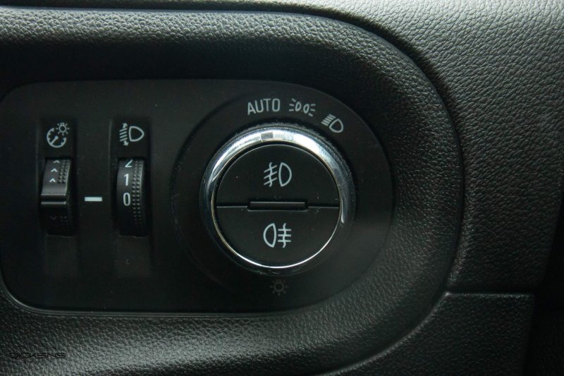 VAUXHALL GRANDLAND X