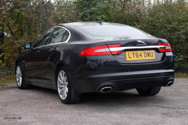 JAGUAR XF