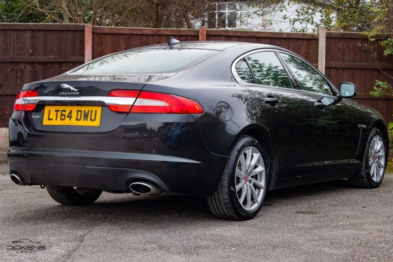 JAGUAR XF
