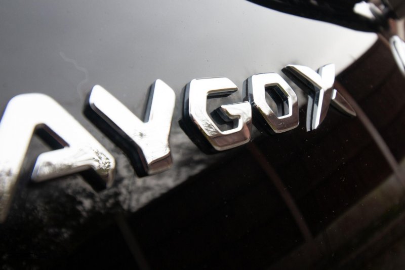 TOYOTA AYGO X