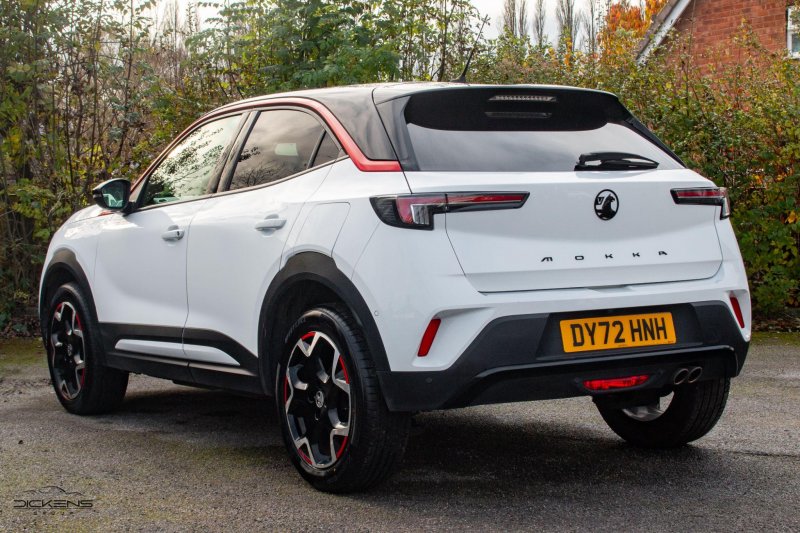 VAUXHALL MOKKA