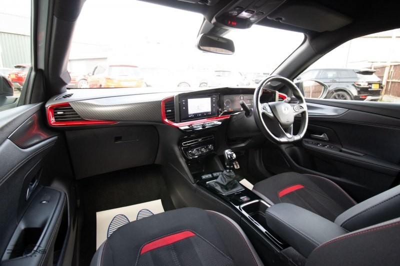 VAUXHALL MOKKA
