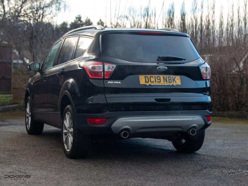FORD KUGA