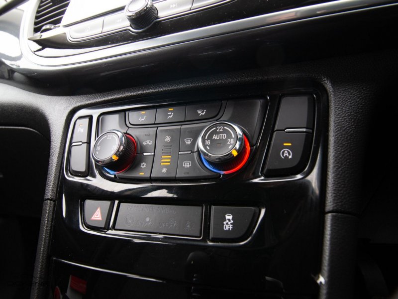 VAUXHALL MOKKA X